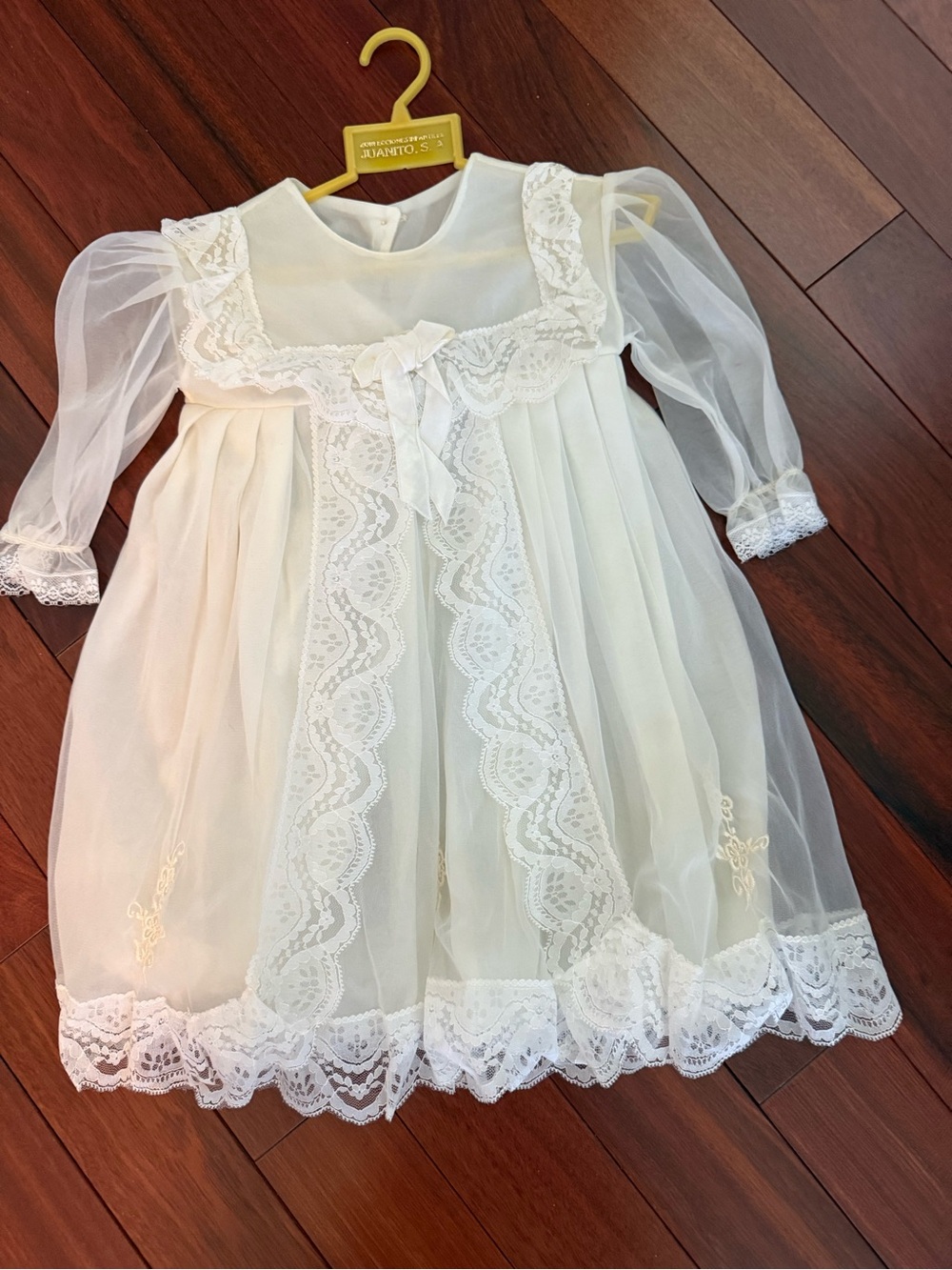 Christening Gown Dress Girls Size 3 -6 Mos Lace And Lined Baptism By Juanito - Picture 3 of 8